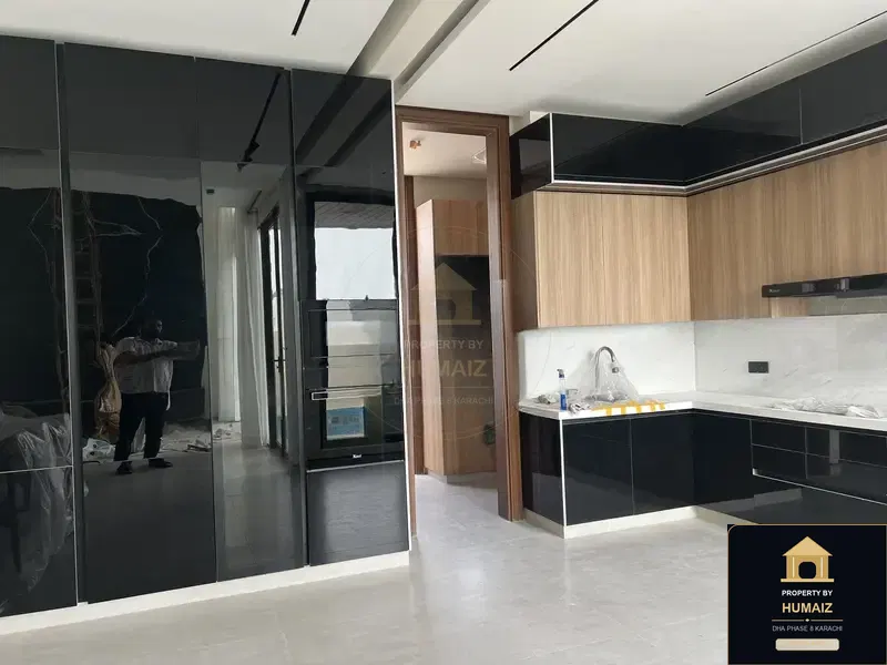 500 Sq. Yd. 5-Bedroom Luxury Villa (Private Pool, 5 Bath, Residence 40) in DHA Phase 8 For Sale in DHA Phase 8 Karachi — Photograph 28