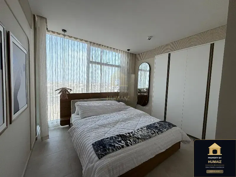 3-Bedroom Luxury Apartment (Sea Facing, 4 Bath, Suite 3) at The Views For Rent in DHA Phase 8 Karachi — Photograph 10