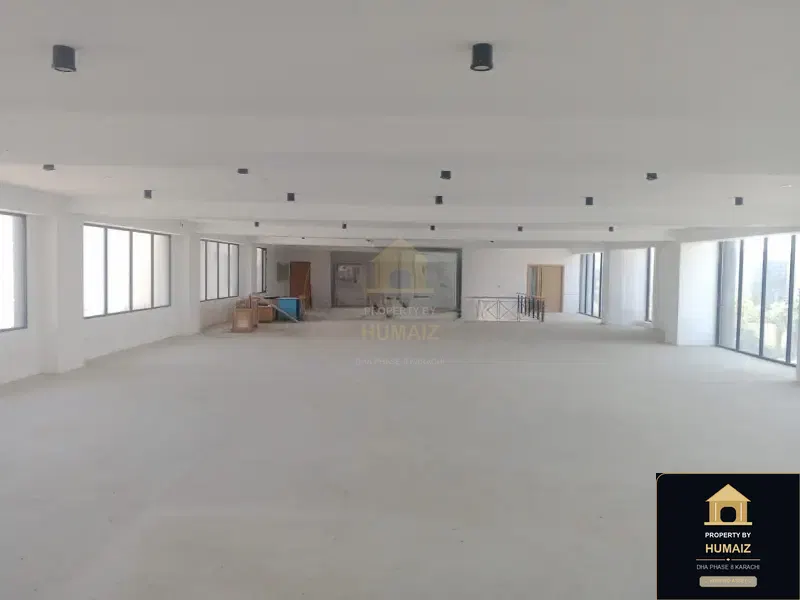 300 Sq. Yd. Corporate Office Space on Al-Murtaza Commercial For Rent in DHA Phase 8 Karachi — Photograph 14