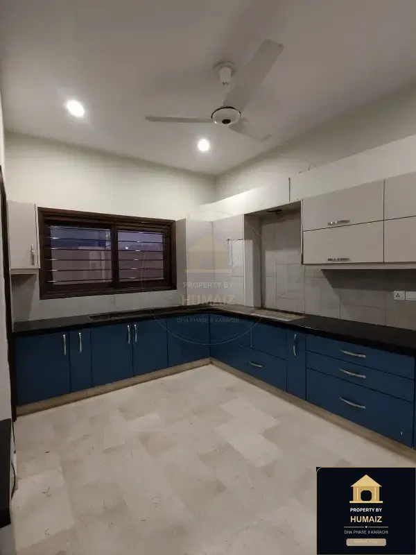 4-Bedroom Upper/Lower Portion (Basement, 5 Bath, Unit 13) in DHA Phase 8 For Rent in DHA Phase 8 Karachi — Photograph 8