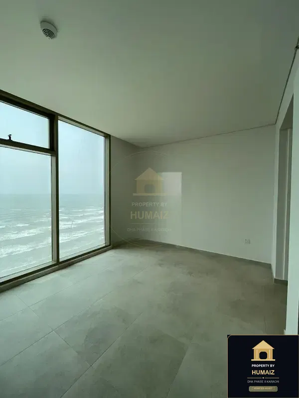 4-Bedroom Luxury Apartment (Sea Facing, 6 Bath, Suite 1) at The Views For Rent in DHA Phase 8 Karachi — Photograph 18