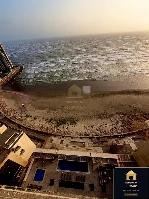 3-Bedroom Luxury Apartment (4 Bath, Suite 27) at The Views For Rent in DHA Phase 8 Karachi — Photograph 5