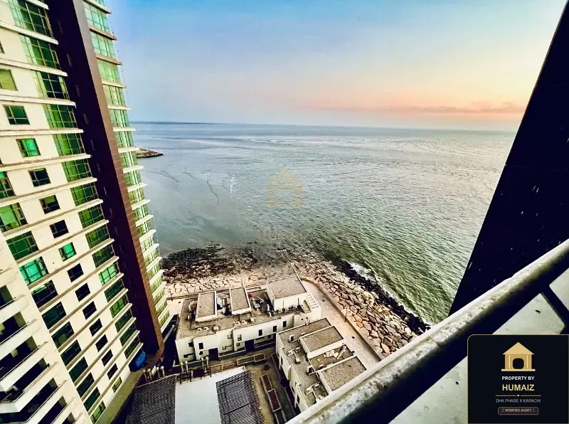 2-Bedroom Luxury Apartment (Sea Facing, 3 Bath, Suite 1) at Pearl Towers For Rent in DHA Phase 8 Karachi — Photograph 2