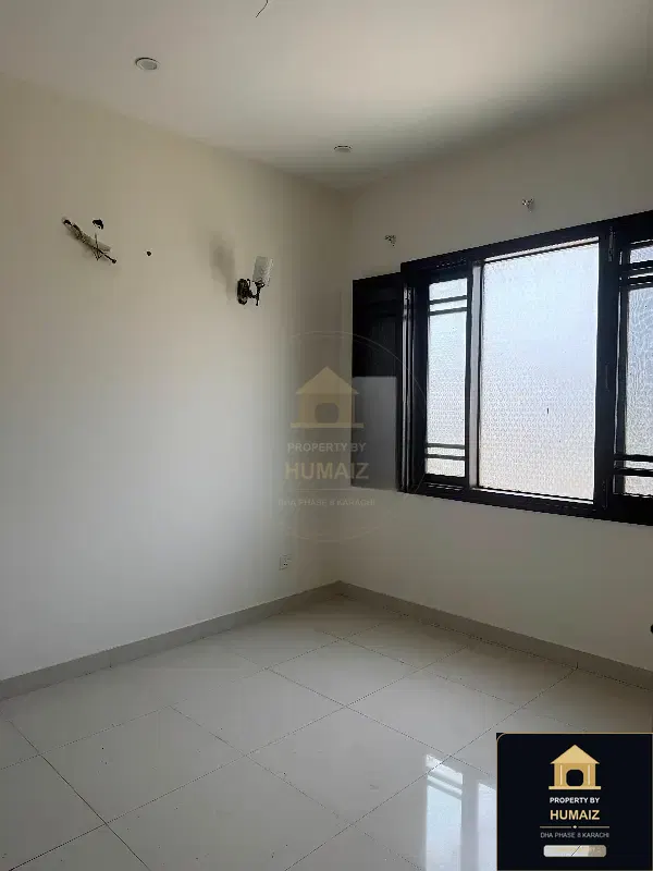 100 Sq. Yd. 4-Bedroom Luxury Villa (Basement, 4 Bath, Residence 2) in DHA Phase 8 For Rent in DHA Phase 8 Karachi — Photograph 5