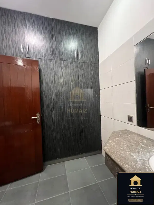 3-Bedroom Upper/Lower Portion (4 Bath, Unit 83) in DHA Phase 8 For Rent in DHA Phase 8 Karachi — Photograph 4