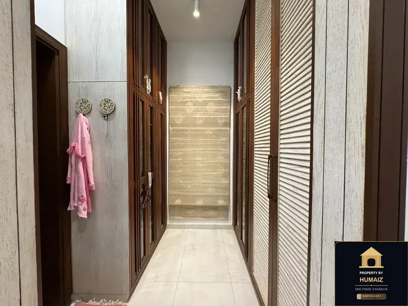 700 Sq. Yd. 6-Bedroom Luxury Villa on Khayaban-e-Faisal For Rent in DHA Phase 8 Karachi — Photograph 9