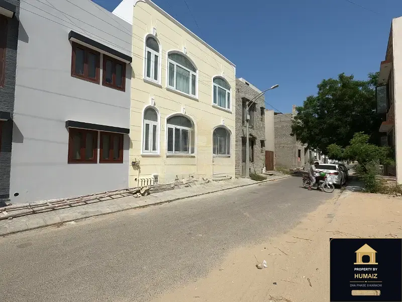 100 Sq. Yd. 4-Bedroom Luxury Villa (West Open, 4 Bath, Residence 1) in DHA Phase 8 For Sale in DHA Phase 8 Karachi — Photograph 4