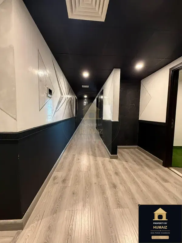 3-Bedroom Luxury Apartment (3 Bath, Suite 19) at Pearl Towers For Sale in DHA Phase 8 Karachi — Photograph 4