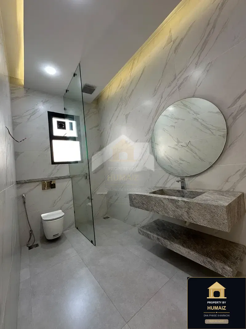 1,000 Sq. Yd. 5-Bedroom Luxury Villa (West Open, 6 Bath, Residence 1) in Zone A For Sale in DHA Phase 8 Karachi — Photograph 7