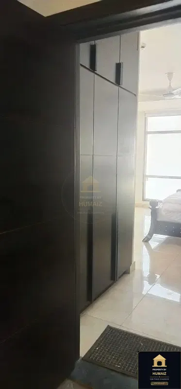 4-Bedroom Luxury Apartment (Sea Facing, 5 Bath, Suite 5) at Pearl Towers For Rent in DHA Phase 8 Karachi — Photograph 21