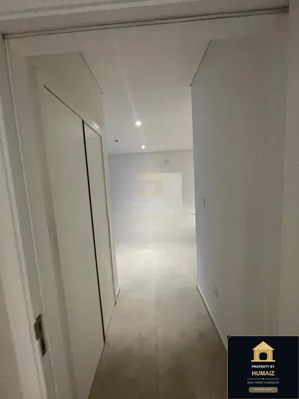 2-Bedroom Luxury Apartment (Sea Facing, 3 Bath, Suite 13) at The Views For Sale in DHA Phase 8 Karachi — Photograph 24