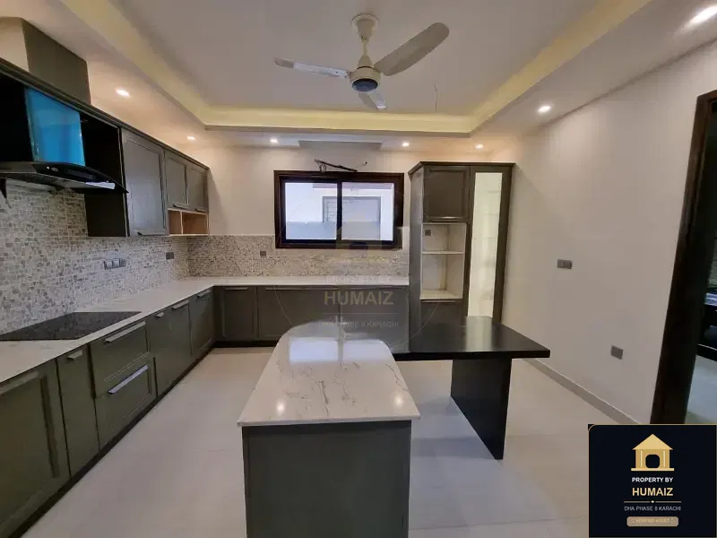 500 Sq. Yd. 4-Bedroom Luxury Villa (Basement, 5 Bath, Residence 5) in DHA Phase 8 For Rent in DHA Phase 8 Karachi — Photograph 4
