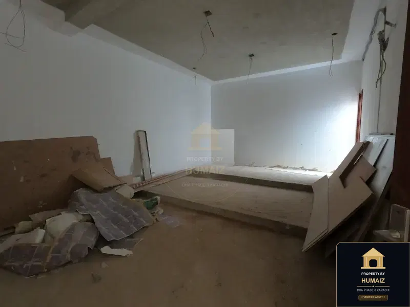 500 Sq. Yd. 6-Bedroom Luxury Villa (Brand New, 6 Bath, Residence 85) in DHA Phase 8 For Sale in DHA Phase 8 Karachi — Photograph 10