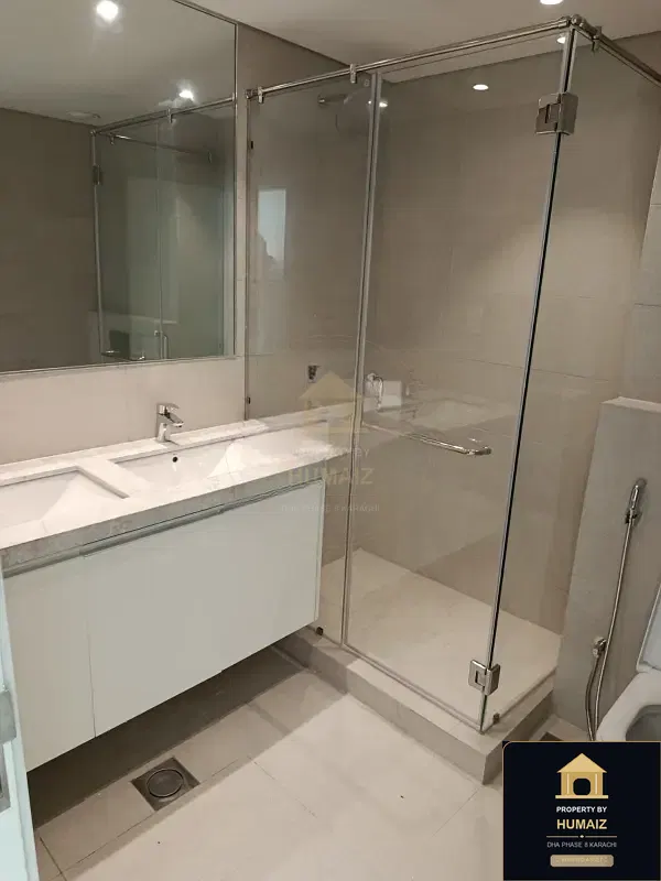 3-Bedroom Luxury Apartment (4 Bath, Suite 40) at The Views For Rent in DHA Phase 8 Karachi — Photograph 25