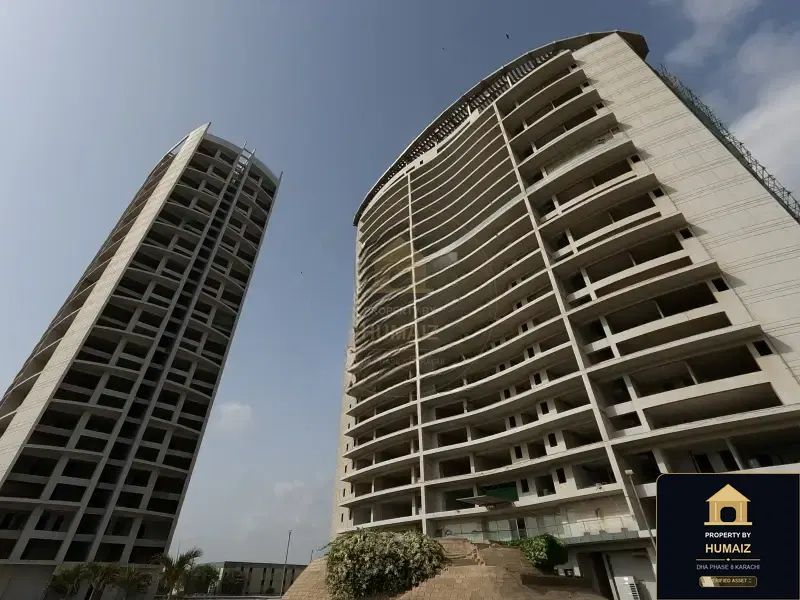 3-Bedroom Luxury Apartment (3 Bath, Suite 10) at The Arkadians For Sale in DHA Phase 8 Karachi — Photograph 5