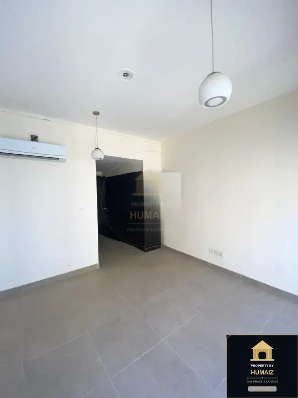 4-Bedroom Luxury Apartment (Sea Facing, 6 Bath, Suite 6) at Coral Towers For Sale in DHA Phase 8 Karachi — Photograph 9
