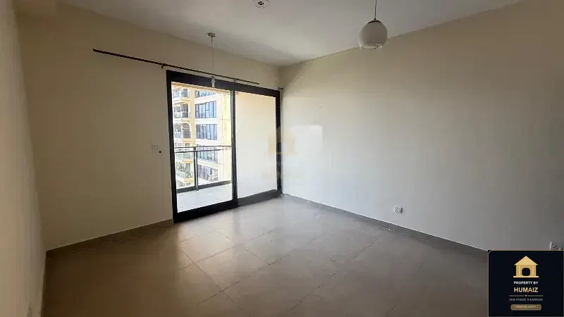 3-Bedroom Luxury Apartment (Sea Facing, 5 Bath, Suite 5) at Coral Towers For Sale in DHA Phase 8 Karachi — Photograph 2