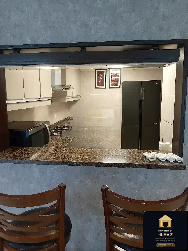 3-Bedroom Luxury Apartment (Sea Facing, 4 Bath, Suite 16) at Pearl Towers For Rent in DHA Phase 8 Karachi — Photograph 15