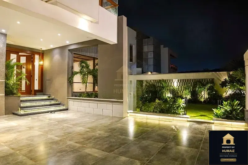 1,000 Sq. Yd. 6-Bedroom Luxury Villa (Private Pool, 7 Bath, Residence 5) in DHA Phase 8 For Sale in DHA Phase 8 Karachi — Photograph 3