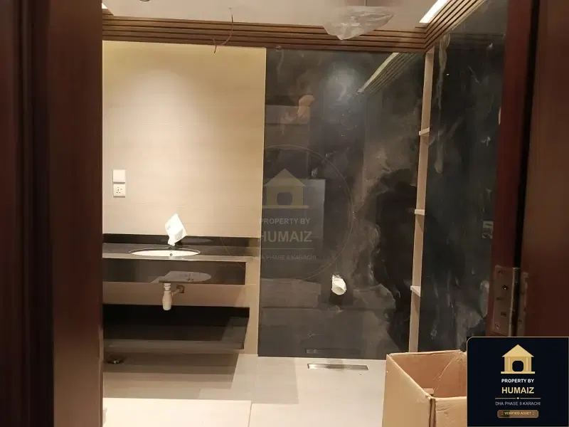 500 Sq. Yd. 5-Bedroom Luxury Villa (6 Bath, Residence 15) in DHA Phase 8 For Rent in DHA Phase 8 Karachi — Photograph 11