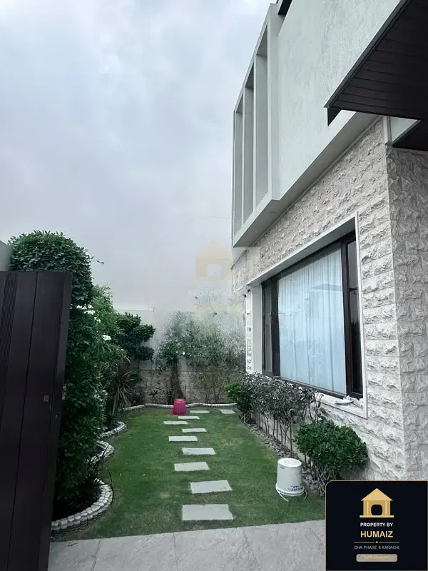 500 Sq. Yd. 6-Bedroom Luxury Villa (Basement, 6 Bath, Residence 122) in DHA Phase 8 For Sale in DHA Phase 8 Karachi — Photograph 6