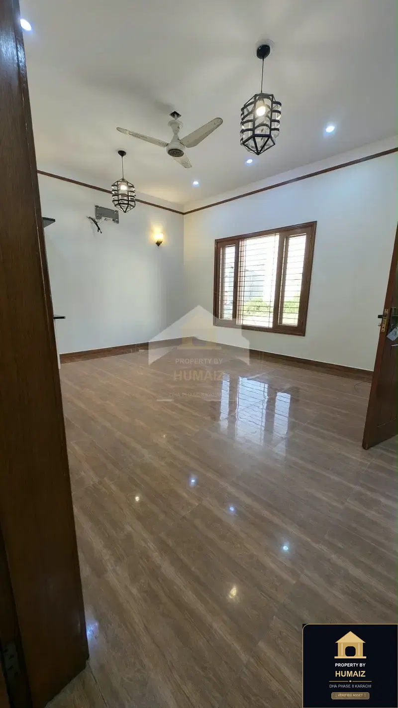 100 Sq. Yd. 4-Bedroom Luxury Villa (Basement, 5 Bath, Residence 19) in DHA Phase 8 For Sale in DHA Phase 8 Karachi — Photograph 7