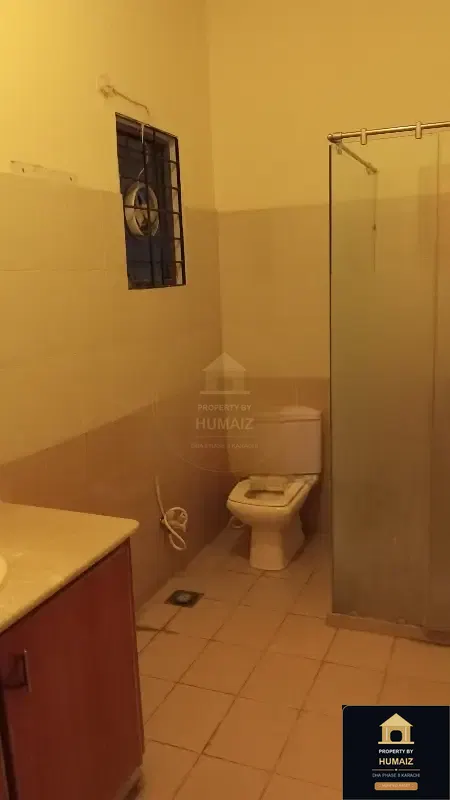 3-Bedroom Upper/Lower Portion (4 Bath, Unit 76) in DHA Phase 8 For Rent in DHA Phase 8 Karachi — Photograph 17
