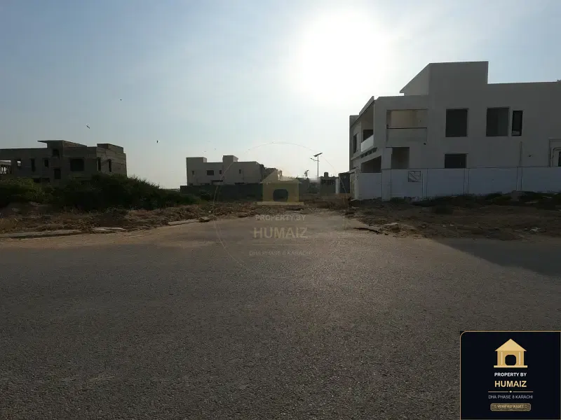 300 Sq. Yd. 5-Bedroom Luxury Villa (Basement, 6 Bath, Residence 1) in Khayaban-e-Sahil For Sale in DHA Phase 8 Karachi — Photograph 5