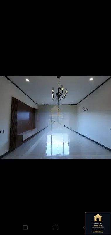 500 Sq. Yd. 6-Bedroom Luxury Villa (West Open, 6 Bath, Residence 104) in DHA Phase 8 For Sale in DHA Phase 8 Karachi — Photograph 5