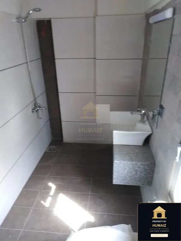 3-Bedroom Luxury Apartment (West Open, 3 Bath, Suite 9) on Al-Murtaza Commercial For Sale in DHA Phase 8 Karachi — Photograph 8