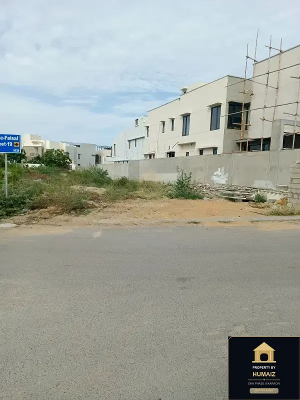 300 Sq. Yd. Residential Plot in Beach Avenue For Sale in DHA Phase 8 Karachi — Photograph 3