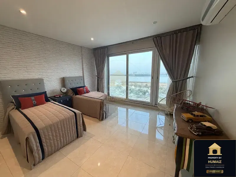 4-Bed Luxury Penthouse at The Arkadians For Sale in DHA Phase 8 Karachi — Photograph 4