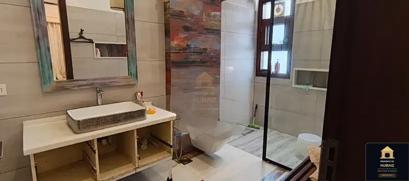500 Sq. Yd. 5-Bedroom Luxury Villa (6 Bath, Residence 3) in Zone A For Sale in DHA Phase 8 Karachi — Photograph 17