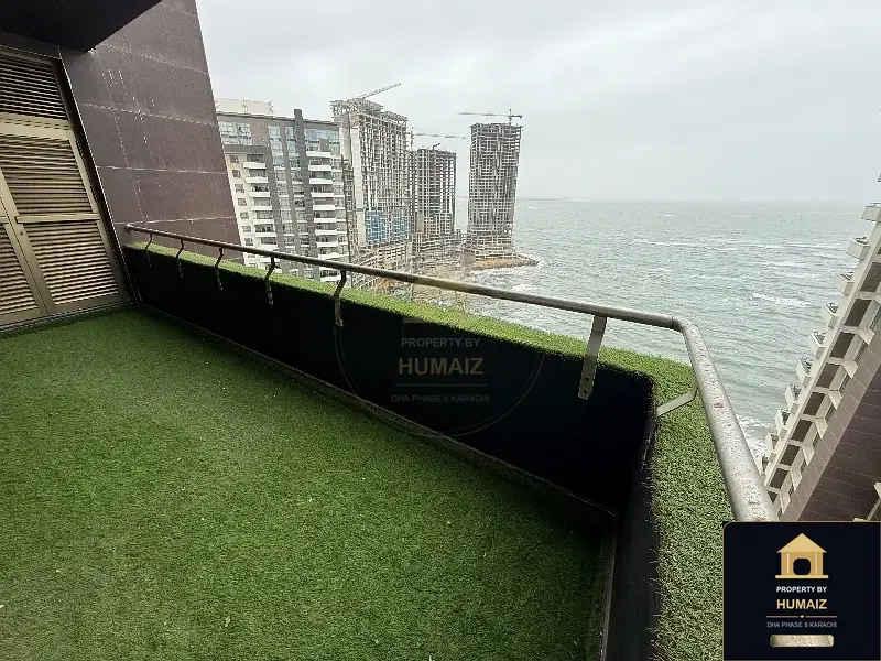 3-Bedroom Luxury Apartment (Sea Facing, 4 Bath, Suite 29) at Pearl Towers For Sale in DHA Phase 8 Karachi — Photograph 6