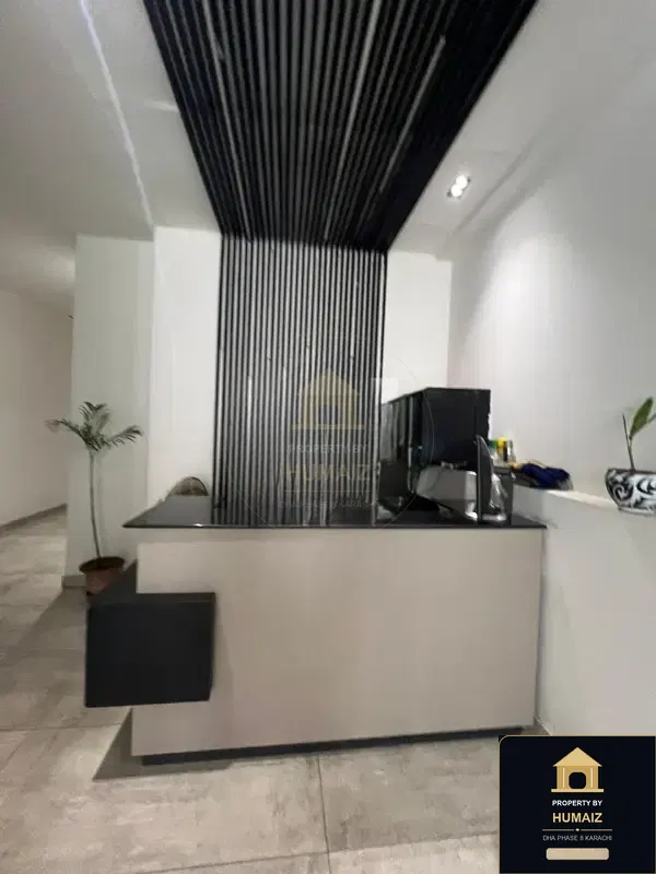3-Bedroom Luxury Apartment (Corner, 3 Bath, Suite 38) on Al-Murtaza Commercial For Sale in DHA Phase 8 Karachi — Photograph 9