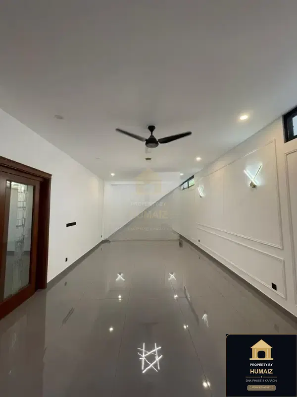 500 Sq. Yd. 5-Bedroom Luxury Villa (Basement, 6 Bath, Residence 16) in DHA Phase 8 For Sale in DHA Phase 8 Karachi — Photograph 12