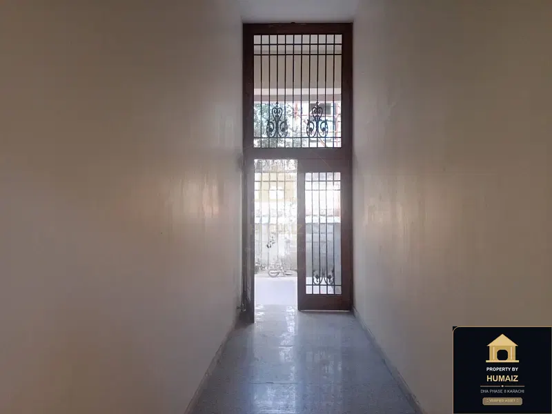 3-Bedroom Luxury Apartment (Basement, 3 Bath, Suite 5) on Al-Murtaza Commercial For Sale in DHA Phase 8 Karachi — Photograph 5