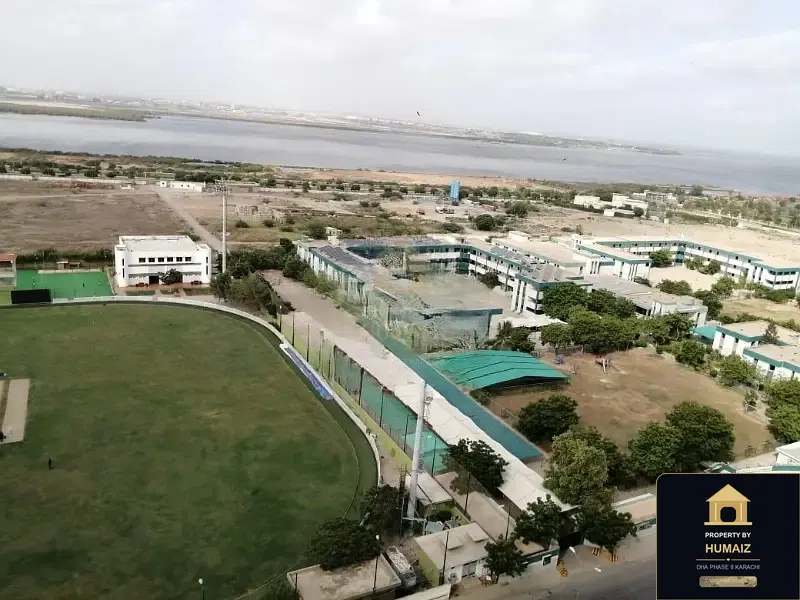 5-Bed Luxury Penthouse (Penthouse, 5 Bath, Suite 1) at Creek Vistas For Rent in DHA Phase 8 Karachi — Photograph 28