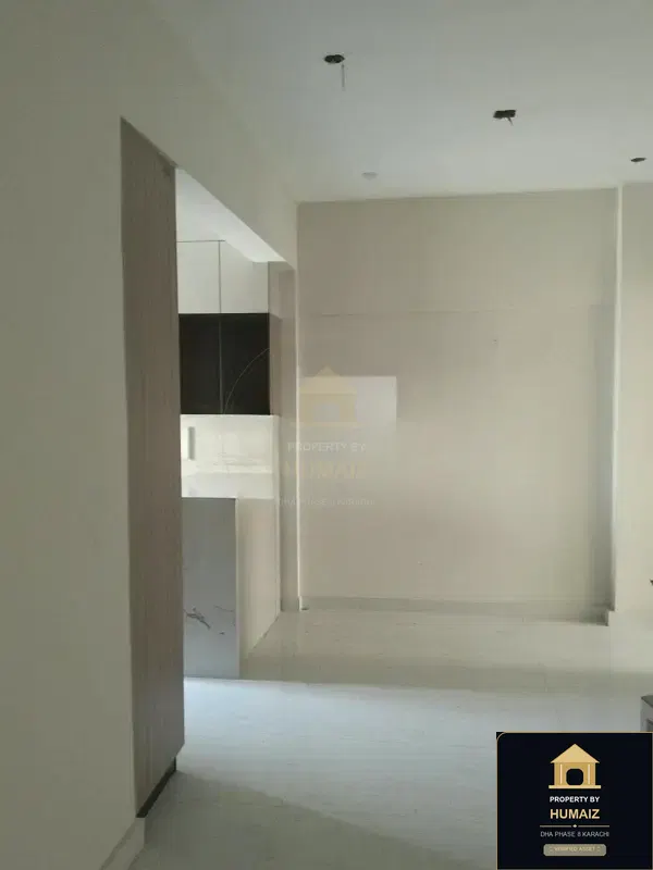 2-Bedroom Luxury Apartment in Khayaban-e-Sahil For Sale in DHA Phase 8 Karachi — Photograph 3