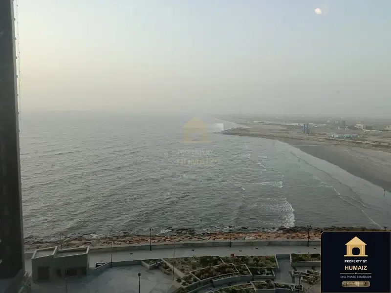 4-Bed Luxury Penthouse (Sea Facing, 5 Bath, Suite 1) at Pearl Towers For Rent in DHA Phase 8 Karachi — Photograph 2