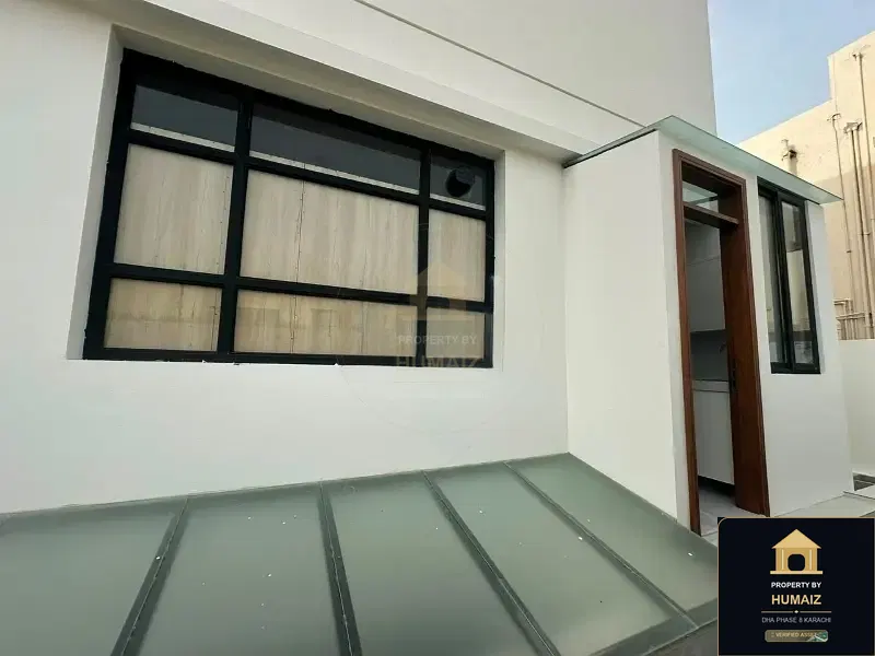 1,000 Sq. Yd. 6-Bedroom Luxury Villa (Private Pool, 6 Bath, Residence 3) on Zulfiqar Commercial For Sale in DHA Phase 8 Karachi — Photograph 31