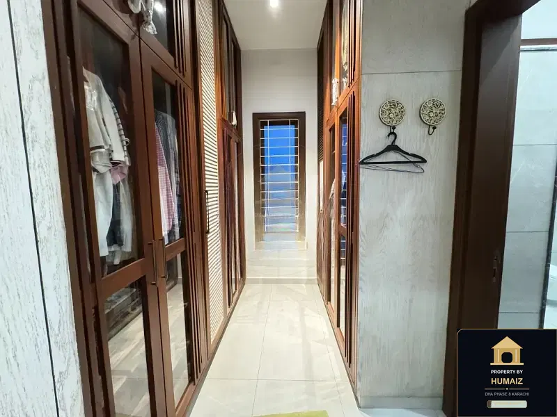700 Sq. Yd. 6-Bedroom Luxury Villa on Khayaban-e-Faisal For Rent in DHA Phase 8 Karachi — Photograph 3