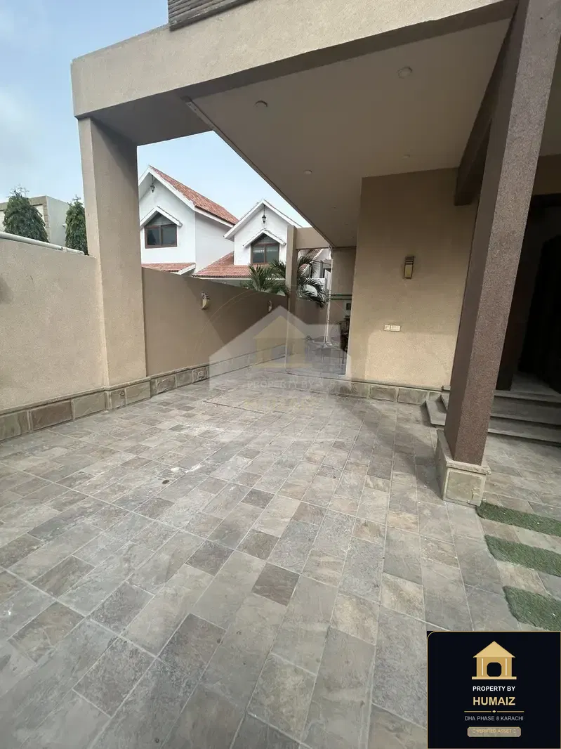 500 Sq. Yd. 5-Bedroom Luxury Villa (6 Bath, Residence 6) on Zulfiqar Commercial For Sale in DHA Phase 8 Karachi — Photograph 9