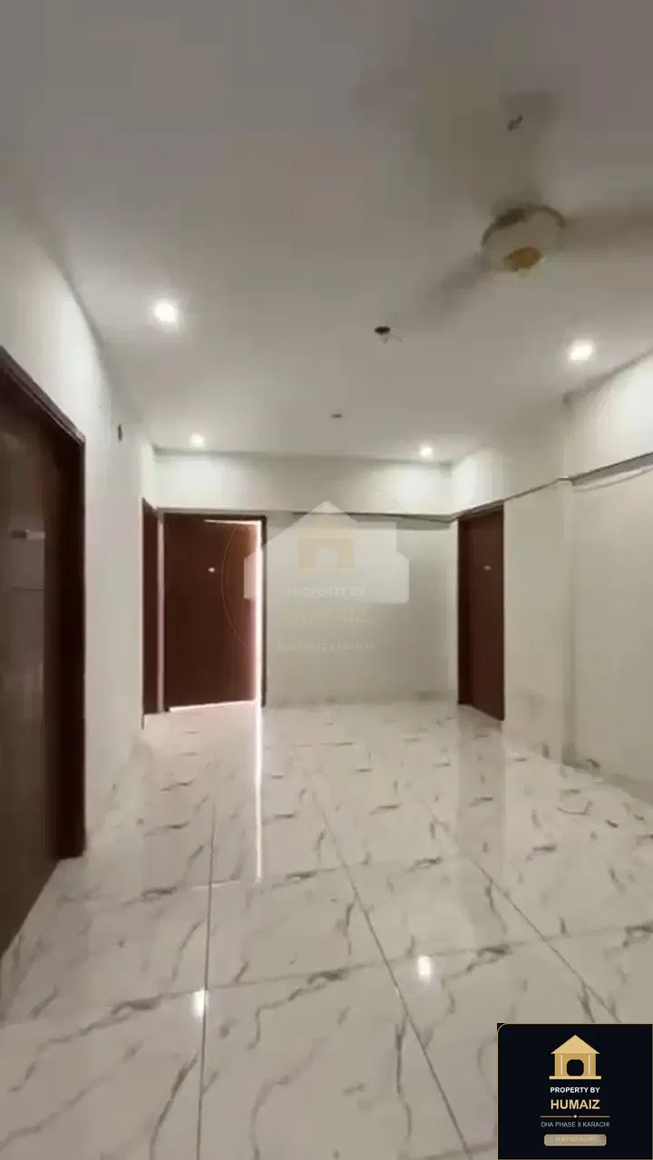 3-Bedroom Luxury Apartment (4 Bath, Suite 24) on Al-Murtaza Commercial For Rent in DHA Phase 8 Karachi — Photograph 4