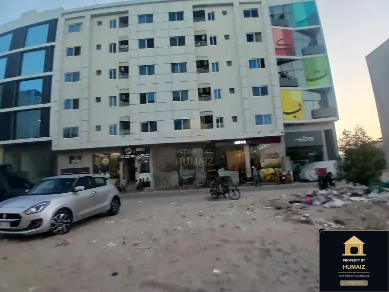 500 Sq. Yd. Commercial Plot on Zulfiqar Commercial For Sale in DHA Phase 8 Karachi — Photograph 4