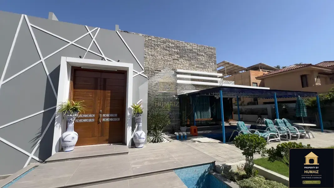 1,000 Sq. Yd. 4-Bedroom Luxury Villa in DHA Phase 8 For Rent in DHA Phase 8 Karachi — Photograph 3