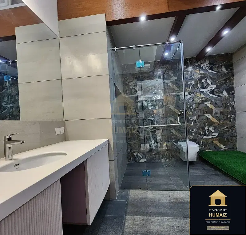 500 Sq. Yd. 8-Bedroom Luxury Villa in Zone A For Sale in DHA Phase 8 Karachi — Photograph 32