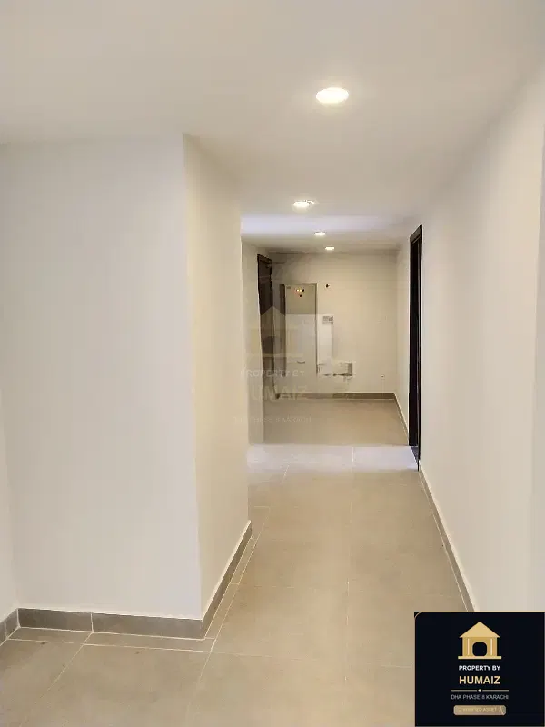 3-Bedroom Luxury Apartment (Sea Facing, 4 Bath, Suite 1) at Emaar Oceanfront For Rent in DHA Phase 8 Karachi — Photograph 4
