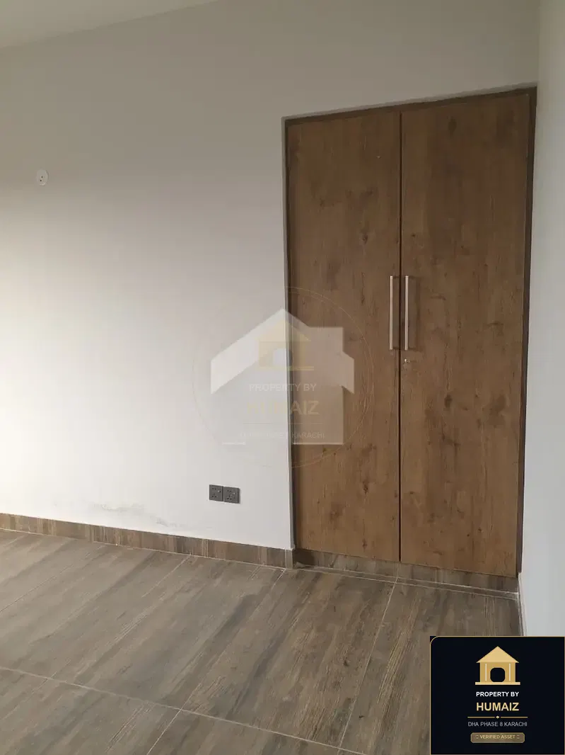 500 Sq. Yd. 6-Bedroom Luxury Villa (West Open, 6 Bath, Residence 138) in DHA Phase 8 For Sale in DHA Phase 8 Karachi — Photograph 6