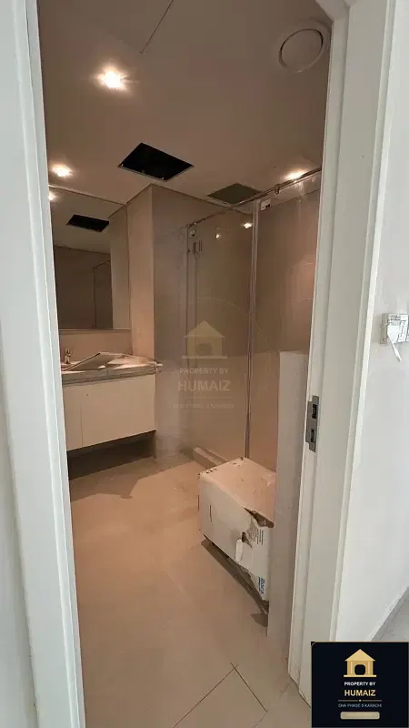 2-Bedroom Luxury Apartment (Brand New, 3 Bath, Suite 3) at Emaar Oceanfront For Rent in DHA Phase 8 Karachi — Photograph 31